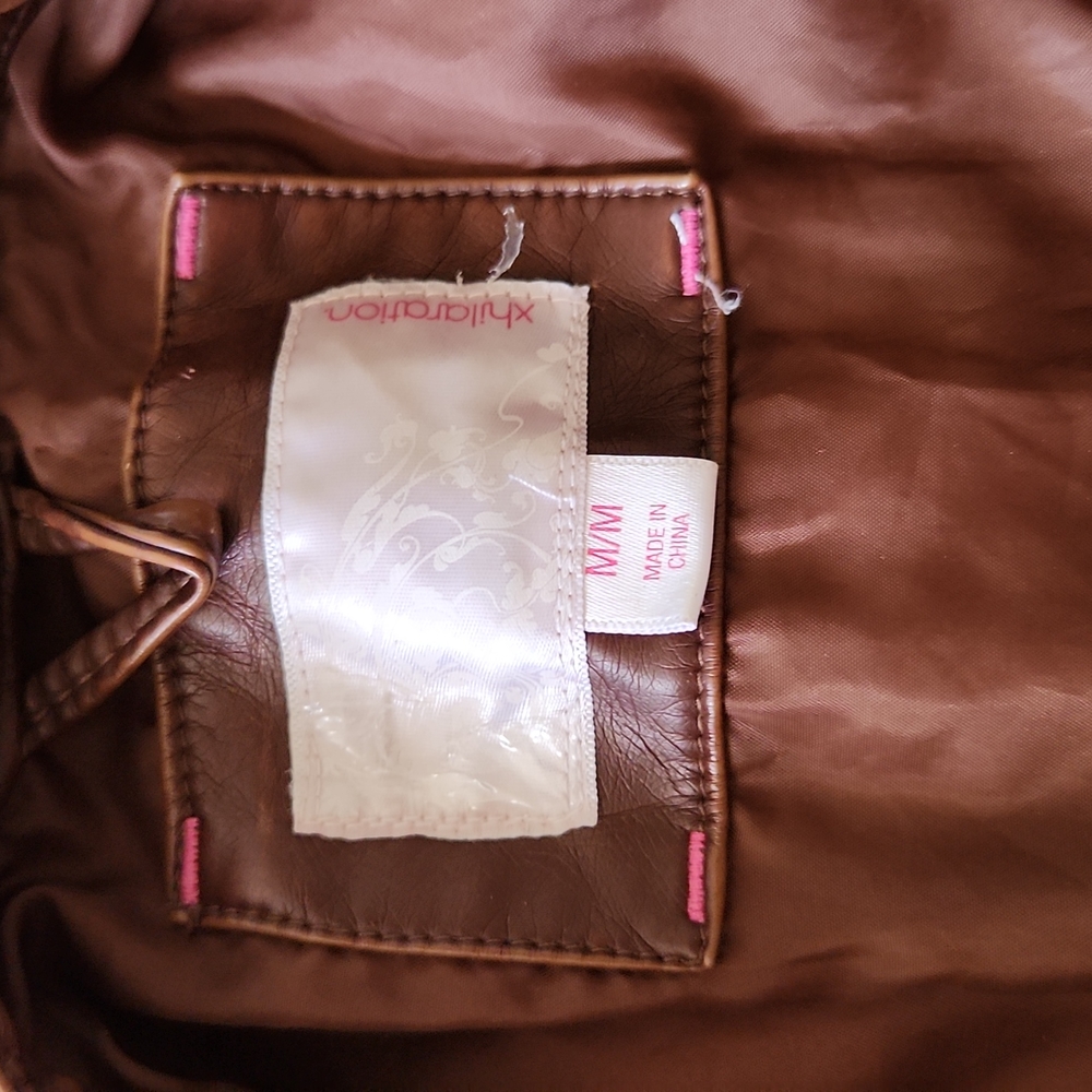***SOLD *** Jacket - Picture 3 of 3